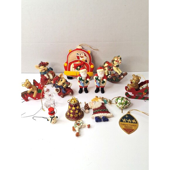Vintage Christmas Tree Ornaments Lot of 15 Santa Wood Fabric Glass Ceranmic - Picture 1 of 12